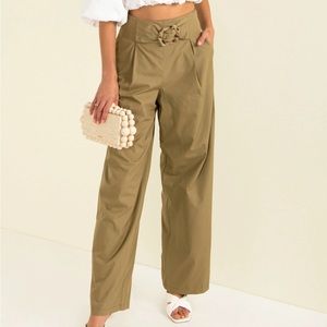 Sundae Muse NWT Olive Cove Pants